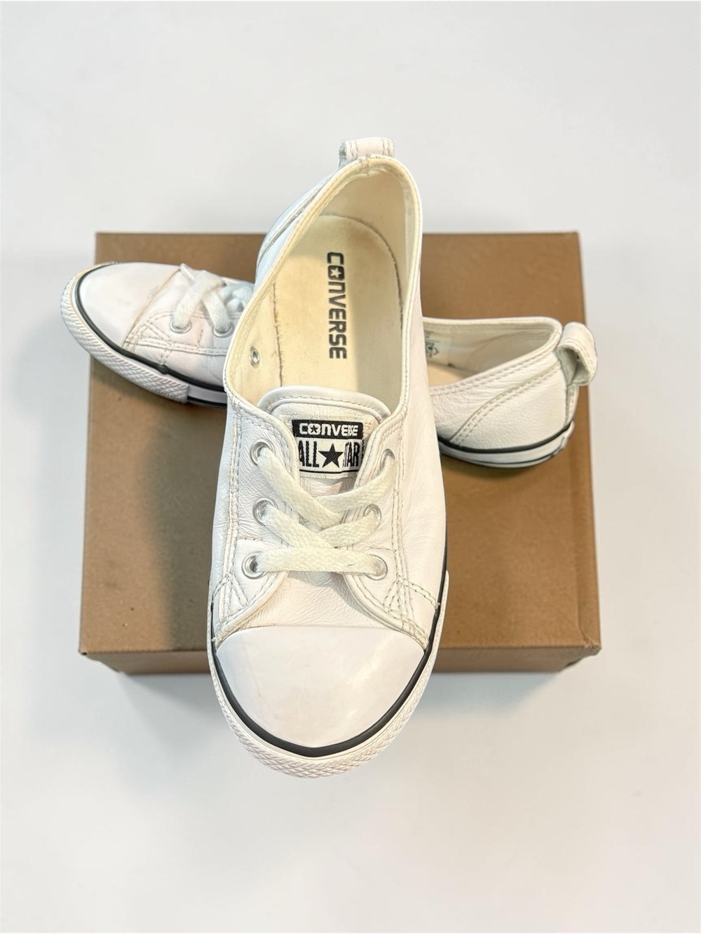 Converse White Leather Low Top All Star Sneakers, SZ 7 - Picture 7 of 7
